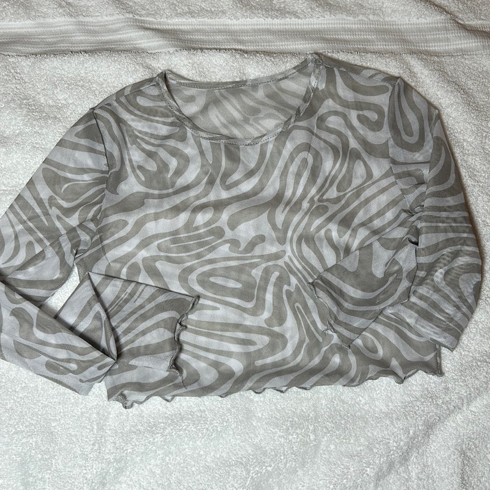 SHEER SWIRL LONG SLEEVE